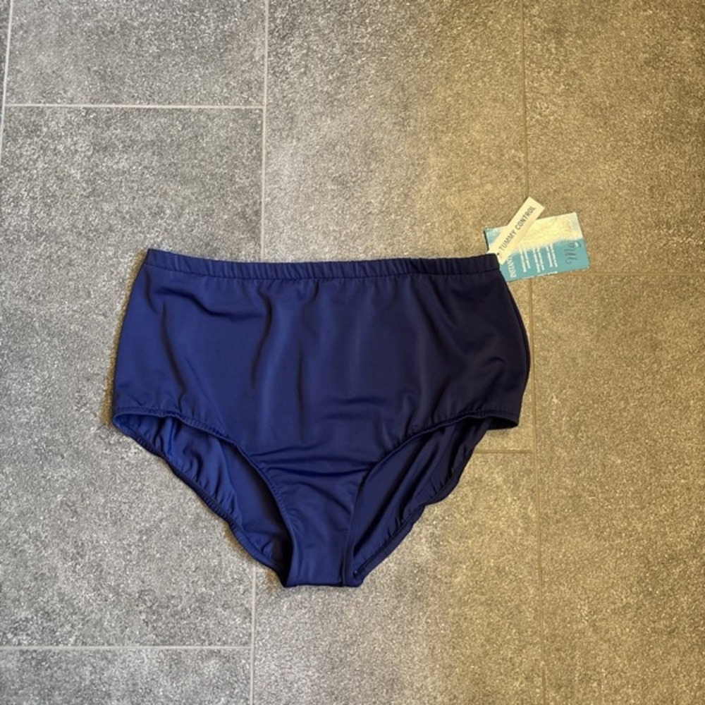 NEW AZUL BY MAXINE OF HOLLYWOOD WOMENS BLACK SWIMSUIT BOTTOM SZ 18W 22W 24W